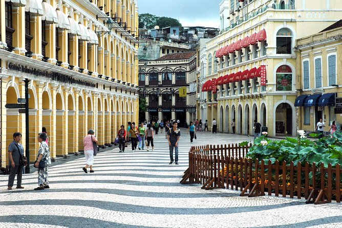 3-Night Hong Kong and Macau with Hotels and Ferry - Day 2: Victoria Peak views, Aberdeen Village, and Stanley Market