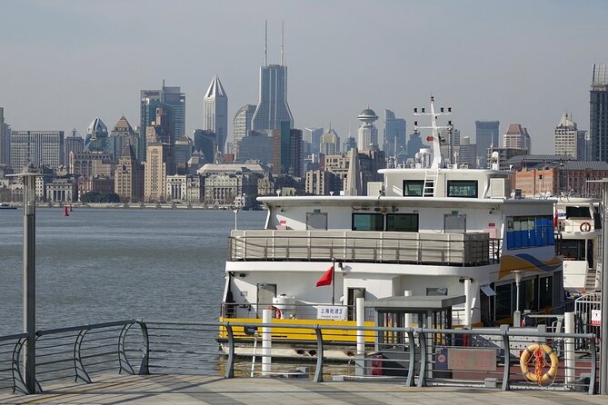 4-Hr Shanghai Tour: Food, Culture, Sightseeing, Cycling, Ferry - Lujiazui and the optional Shanghai Tower observation deck