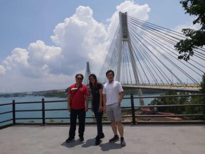 Batam Day Tour with Singapore ferry ticket, massage & lunch - Saung Budaya Batam: Malay dance, Angklung, and a fast culture primer