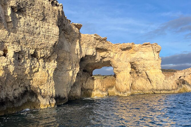 Blue Lagoon Ferry and Caves Tour - The ferry experience: what’s included on the boat (and what’s not)