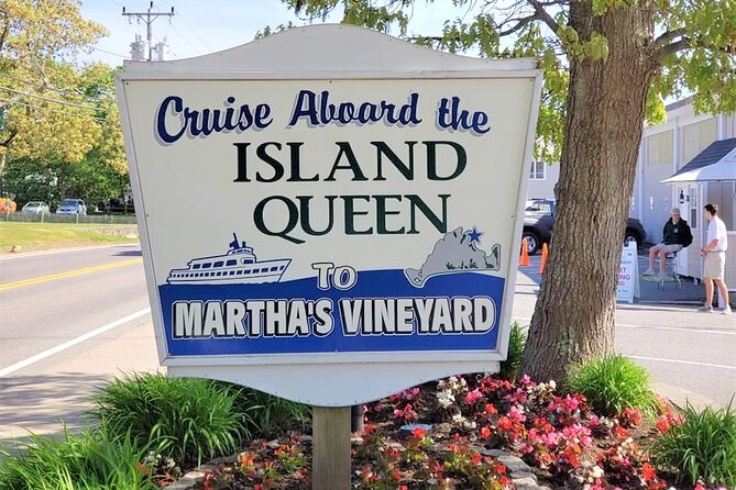 Boston to Martha's Vineyard Day Trip with Optional Island Tour - Season matters on Martha’s Vineyard, especially in October