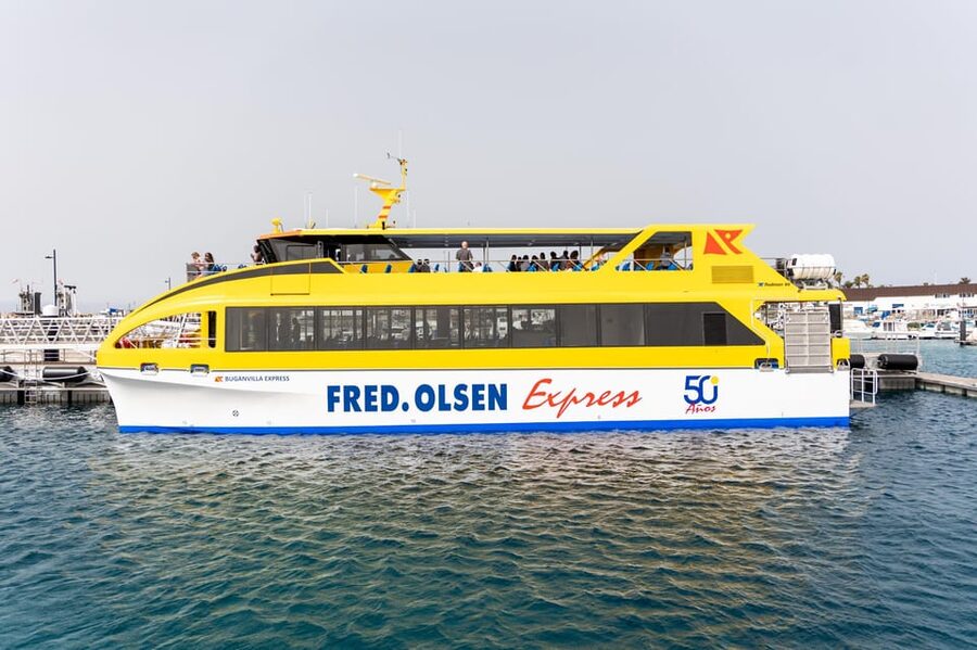 Canary Islands: Ferry Ticket Lanzarote/Fuerteventura - Ports, route, and what to expect at boarding