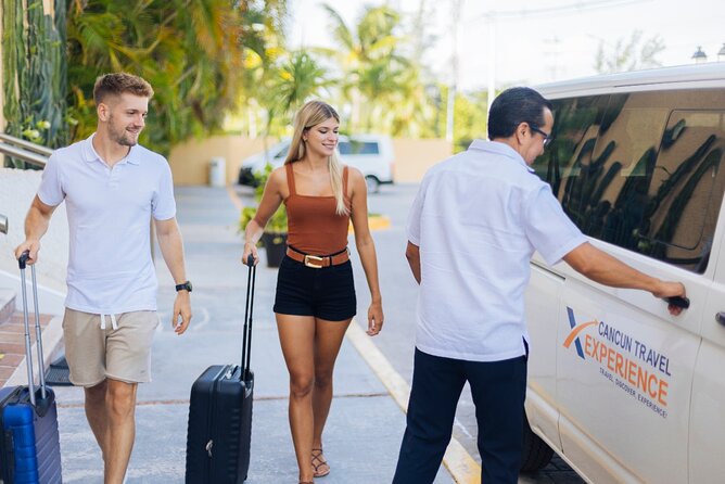 Cancun: Private Transfer to/from Puerto Juarez Hotels or Ferry - What this transfer does (and why it matters in Cancun)