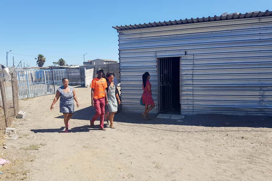 Cape Town: Robben Island Ferry Ticket and Townships Tour - V&A Waterfront to Robben Island: ferry ticket, timing, and the prison tour effect