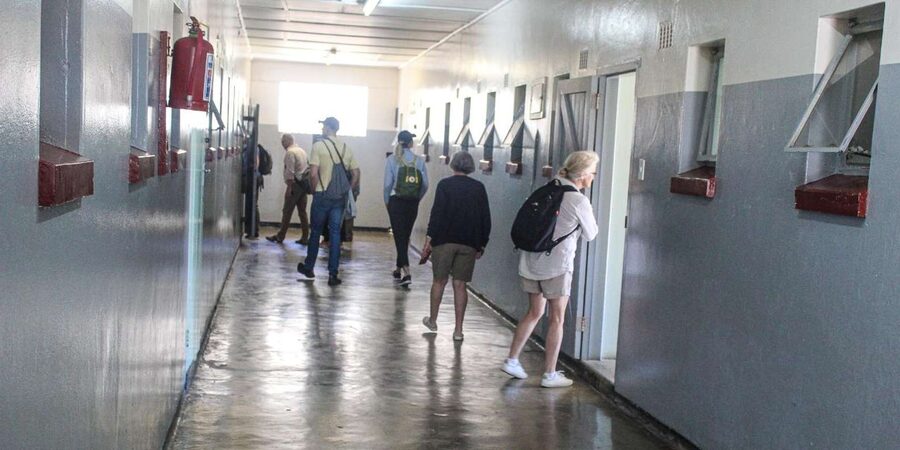 Cape Town: Robben Island ferry ticket plus Guided Tour - What the Price Includes (and Why $71 Can Still Be Good Value)