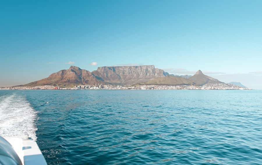 Cape Town: Robben Island Ferry Tour with 1-Way Hotel Pickup - 45 Minutes at Sea: What the Ferry Ride Really Feels Like