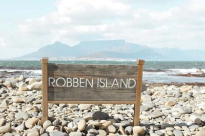 Cape Town: Robben Island Ferry Tour with 1-Way Hotel Pickup - Hotel Pickup and the Nelson Mandela Gateway: How the Morning Flows