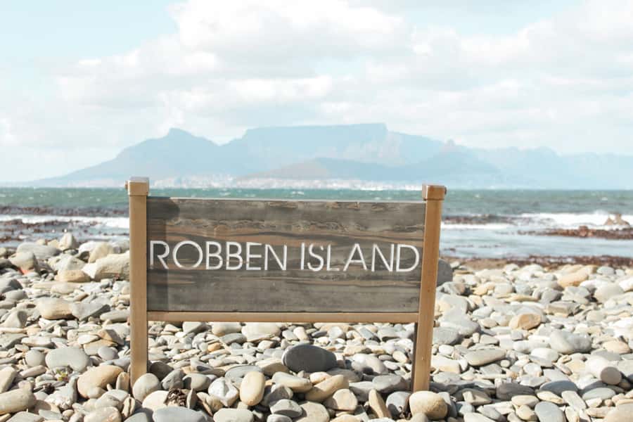 Cape Town: Robben Island Ferry Tour with 1-Way Hotel Pickup - Hotel Pickup and the Nelson Mandela Gateway: How the Morning Flows