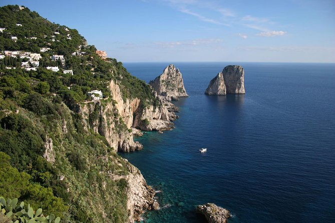 Capri Day Trip from Rome by Bus & Ferry – Guided or Independent - The morning start: what the 7:00 am coach day feels like