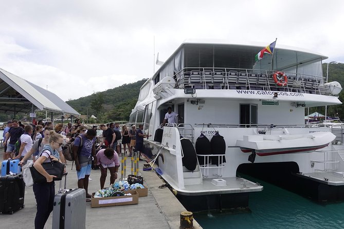 Cat Cocos: Mahe to La Digue Island Fast Ferry - When the ferry doesn’t go perfectly: Praslin breakdown and a timing hit