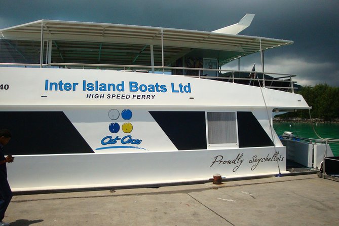 Cat Cocos: Mahe to Praslin Island Fast Ferry - Boarding at Inter Island Quay: timing, passes, and how not to stress