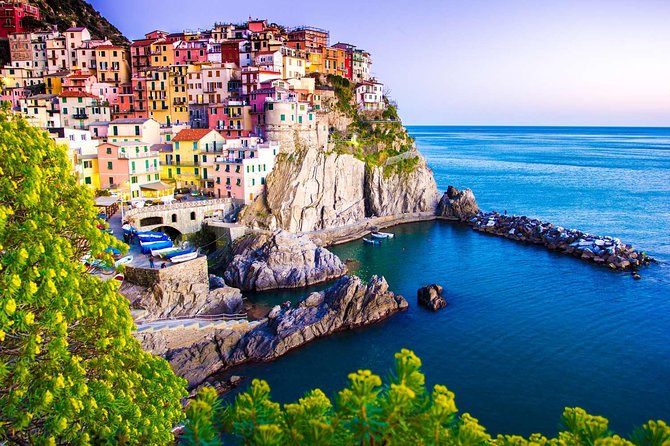 Cinque Terre Private Tour by minivan and ferry-boat from Lucca - Vernazza: 1 hour for the postcard scenes