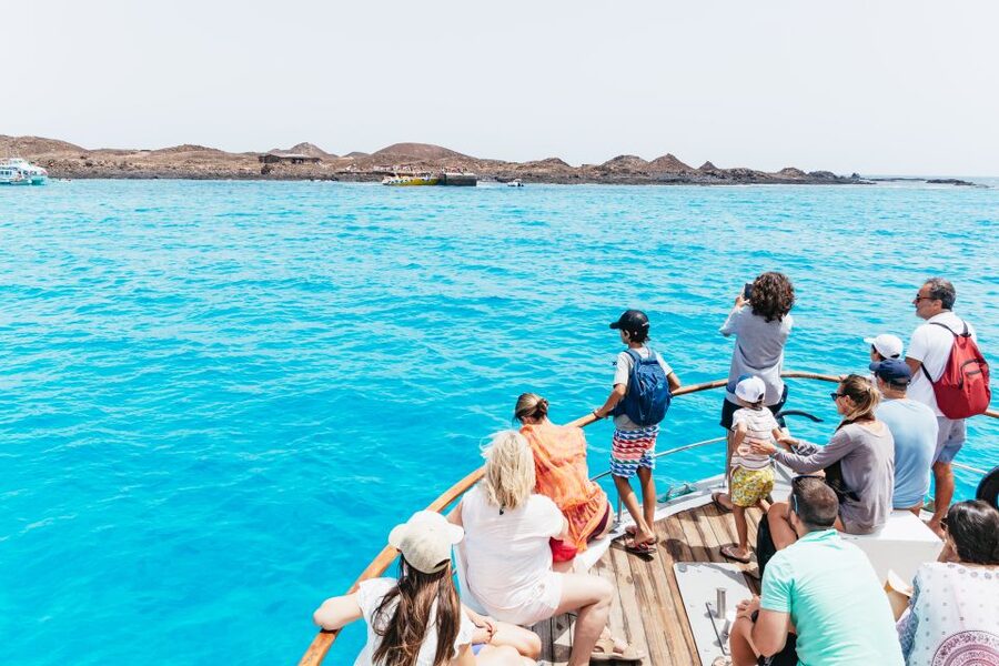 Corralejo: Return Ferry Ticket to Lobos Island Fuerteventura - Your Island Time Depends on the Return Ferry You Choose