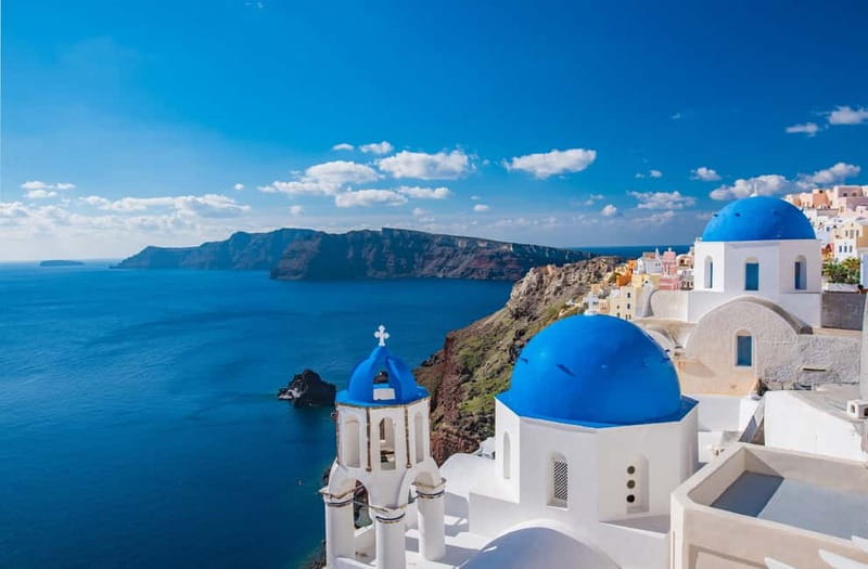 Crete: Santorini Day Trip with Fast Ferry Cruise - The fast ferry ride: comfort, sea air, and what to do onboard