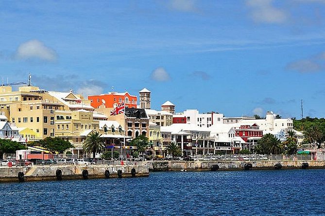Crystal Caves, Aquarium, City of Hamilton and Ferry - Key things to know before you go