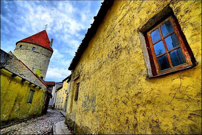 Day trip from Helsinki to Tallinn. Ferry included - Meeting points that can trip you up (and how to avoid it)