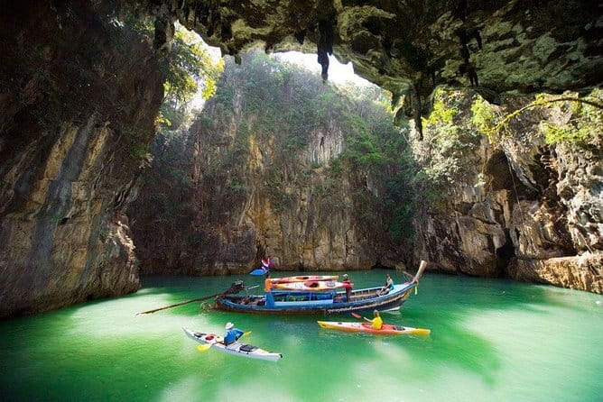 Escape to Phi Phi Islands: Ferry with Lunch - Snorkeling gear and safety: what’s included and what you should bring
