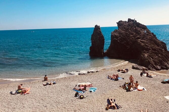 Exclusive Cinque Terre by Ferry with stop in Pisa from Florence - Getting out of Florence: the 6:45 pickup and drive to La Spezia