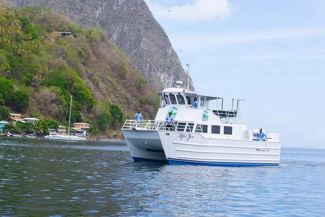 Ferry Transfer from Hewanorra Airport to Saint Lucia Resorts - A Five-Star Ferry Transfer Starts at Hewanorra