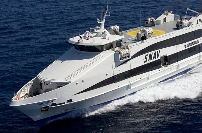 Ferry Transfers Between Naples and Capri - Boarding and seating: how to keep your group together