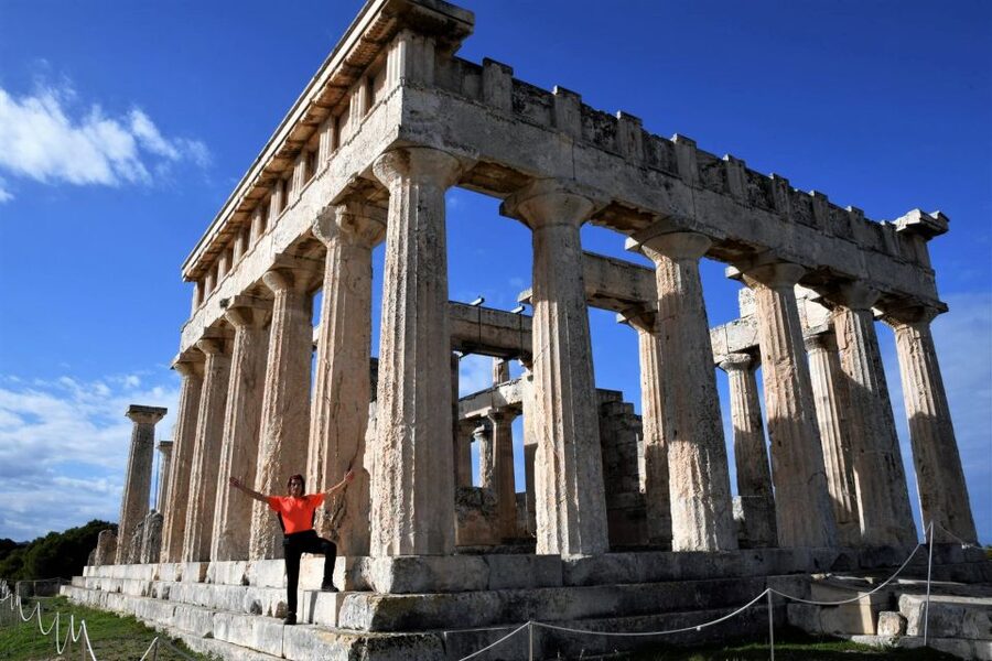 From Athens: Aegina Island E-Bike Tour with Ferry Tickets - Swimming Stop and Main-Town Break: The Day Gets Its Rhythm