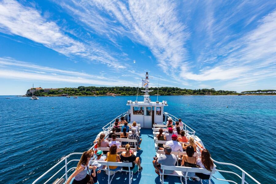 From Cannes: Round-Trip Ferry to Ste. Marguerite Island - Ferry schedule and return timing: build your own rhythm