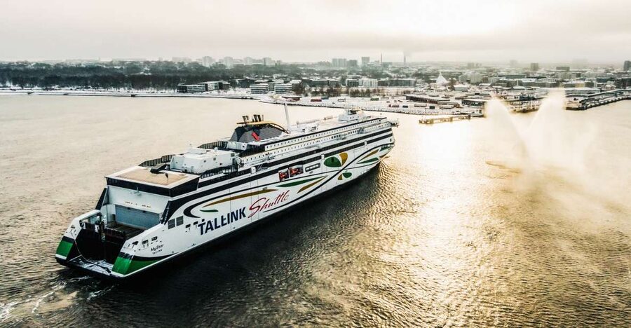 From Helsinki: Return Day Trip Ferry Ticket to Tallinn - Smart add-ons: KUMU and Kadriorg Palace if you want a second Tallinn flavor