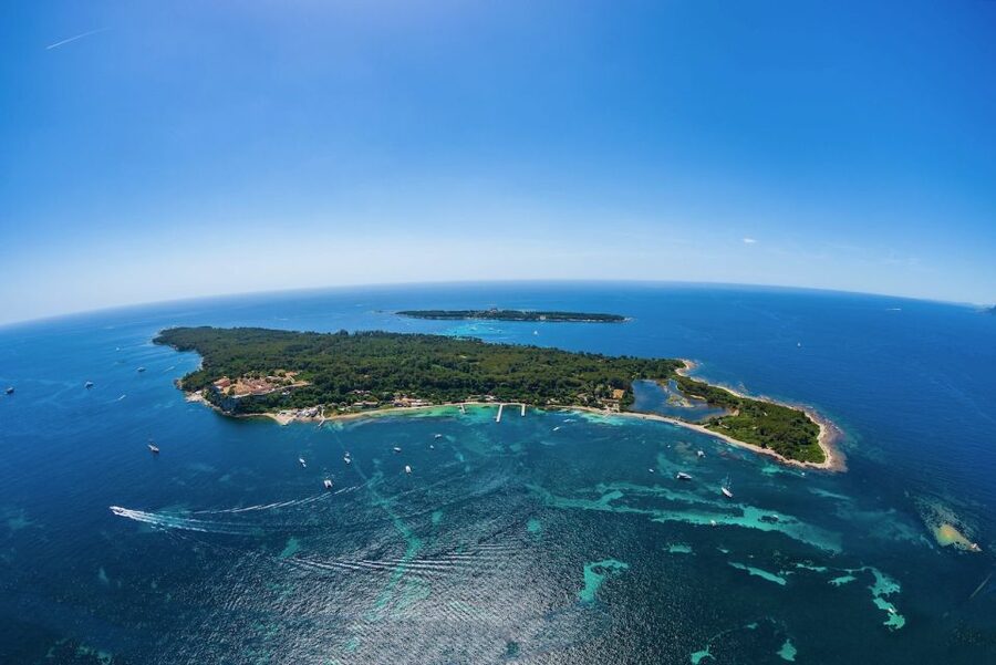 From Mandelieu: St. Marguerite Island Roundtrip Ferry Ride - Maritime Museum: history inside a fortified enclosure