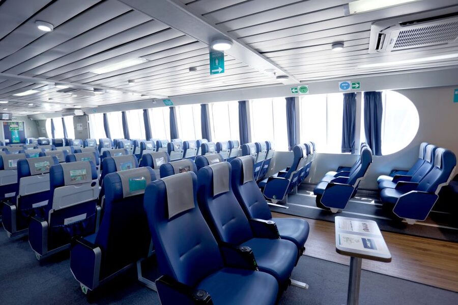 From Miami Beach: Roundtrip Bimini Ferry and Hotel Transfers - Late afternoon return: how the day ends