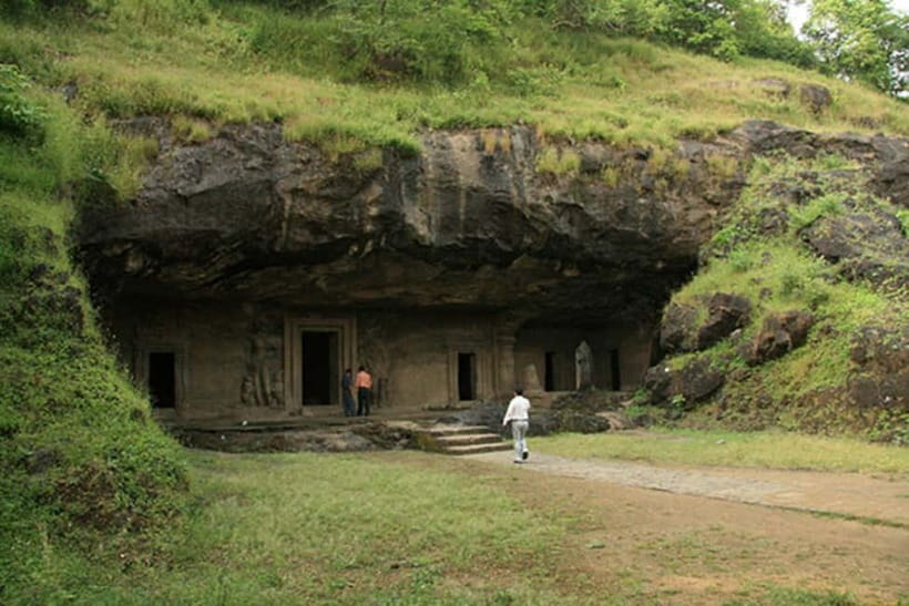 From Mumbai: Half-Day Elephanta Caves Tour with Ferry Ride - Ferry First: The Gateway of India to Elephanta Island Ride