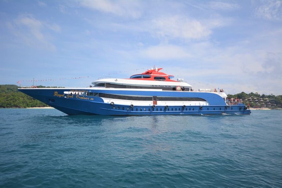 From Phuket: Snorkeling Ferry Cruise to Phi Phi Islands - Price and logistics: is $39 good value?