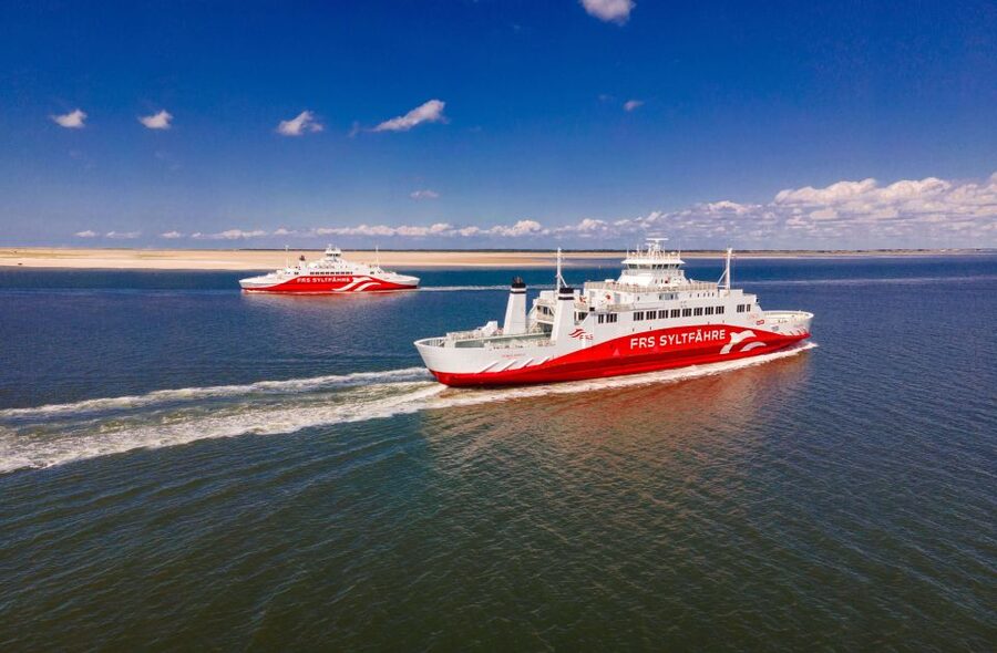 From Rømø: One-Way or Roundtrip Passenger Ferry to Sylt - Boarding day experience: open deck, observation deck, and panoramic windows