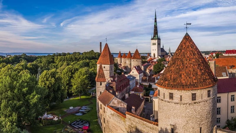 From Tallinn: Return Day Trip Ferry Transfer to Helsinki - Spending up to 10 hours in Helsinki: design, museums, markets, and sea air