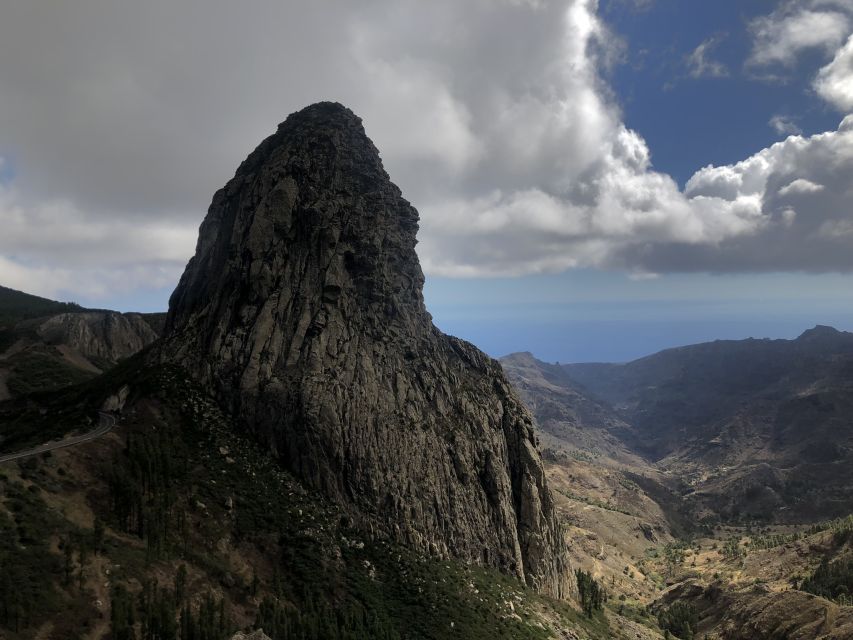 From Tenerife: Guided Tour to La Gomera with Ferry Ticket - Garajonay National Park and Laguna Grande: the laurel forest stop that most people want