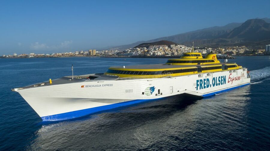 From Tenerife: Guided Tour to La Gomera with Ferry Ticket - San Sebastián free time: Count’s Tower, Columbus House, and church views