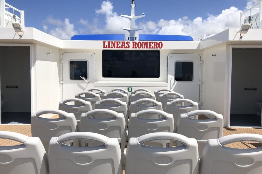 Fuerteventura: Round-Trip or 1-Way Ferry Ticket to Lanzarote - Bikes and Water Sports From Playa Blanca