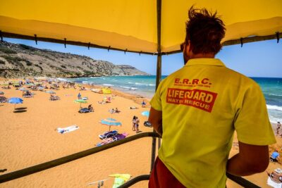 Golden Comino Escape to Blue Lagoon round trip ferry from Sliema - The 16:30 departure: how the timing shapes your day