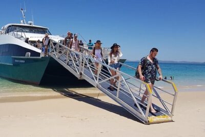 Great Keppel Island Glass Bottom Boat Tour & Ferry Transfer - The Glass Bottom Boat: 1 hour of reef viewing with expert commentary