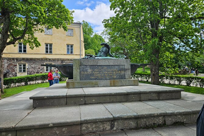 Helsinki & Suomenlinna: City Highlights Tour with Ferry Ride - The Old Prison Story (and What You’ll Gain from It)