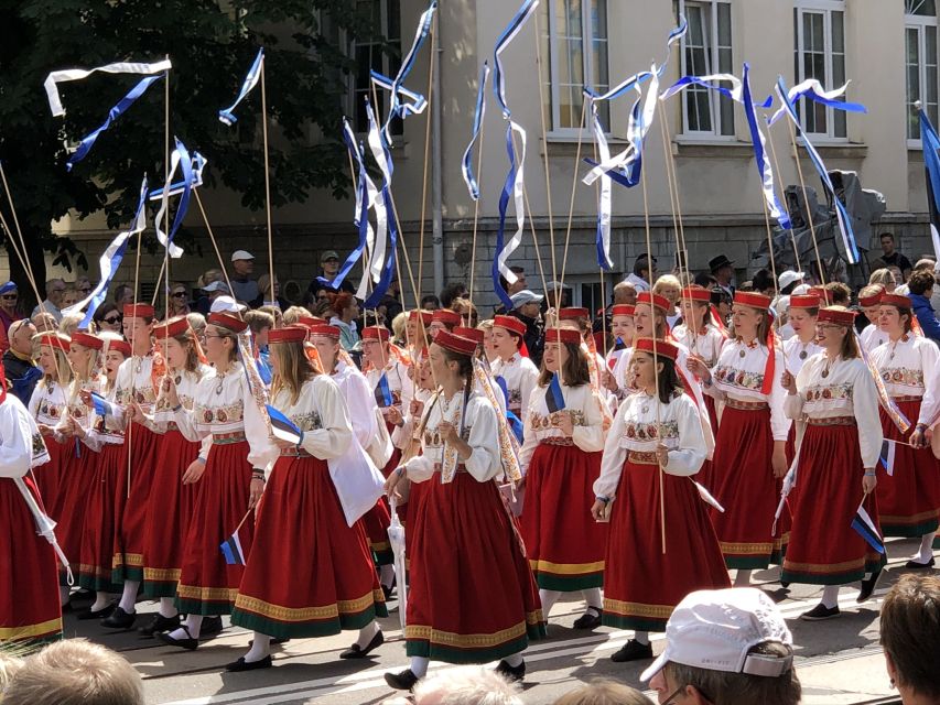 Helsinki: Tallinn Guided Day Tour with Ferry Crossing - A Helsinki to Tallinn Day Trip That Actually Feels Like a Day