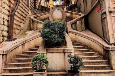 Hidden Gems of the Istanbul: From Galata Tower to Balat - Kamondo Stairs: small steps, big design and a clear backstory