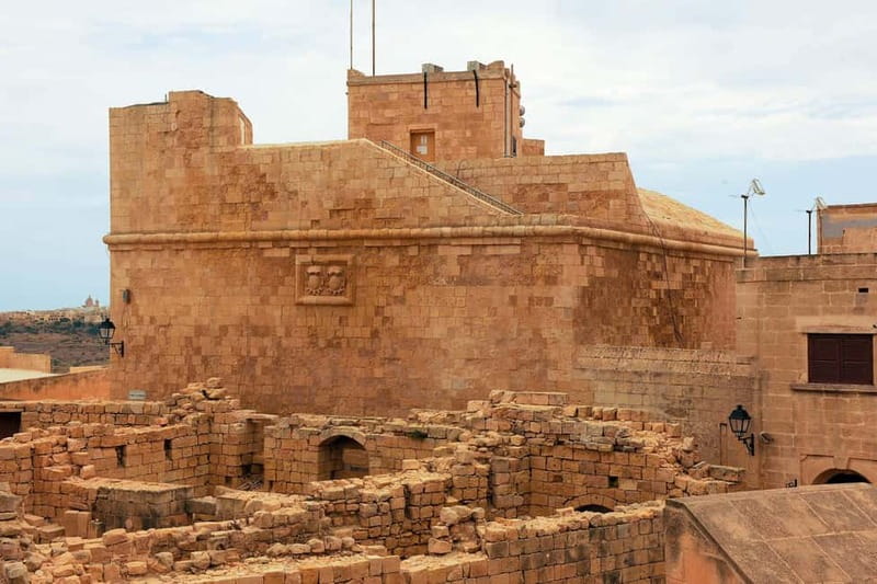iSeeGozo Day Pass with Ferry & Gozo Bus Hop-On Hop-Off (CMO) - Victoria and the Cittadella: The Stop With the Best Payoff