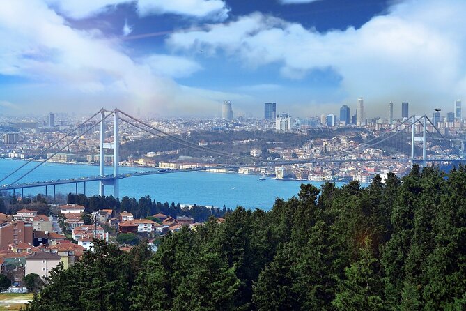 Istanbul Bites and Sights : Mosques, Markets & Ferry to Asia - Bosphorus Ferry Crossing: Simit, Tea, and Ottoman-Style Water Views