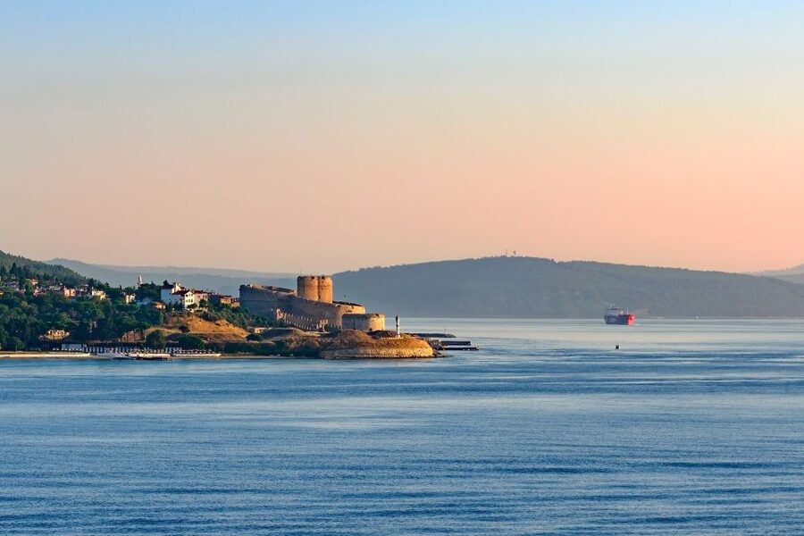 Istanbul: Troy Guided Bus Tour with Ferry Tickets & Lunch - The return ferry and coach ride: how to make the day easier on yourself
