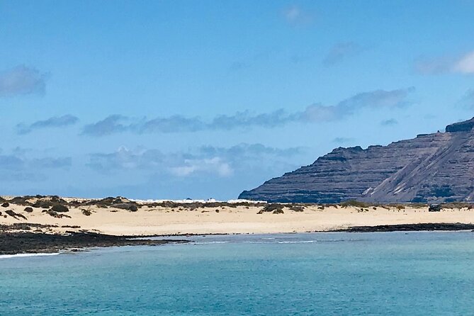 La Graciosa at your leisure (bus transfer and return ferry ticket) - Stop Two: Your 5 Hours Free on La Graciosa