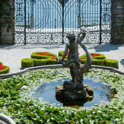 Lake Como: Villa Carlotta Entry Tickets with Ferries - Choosing Bellagio or Varenna: the departure times that shape your day