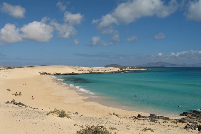 Lanzarote:Ferry ticket to Fuerteventura with free wifi - Weather matters more than you think