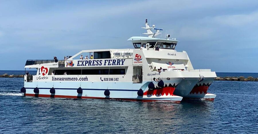 Lanzarote: Return Ferry to La Graciosa with Bus Pickup - Key points before you go