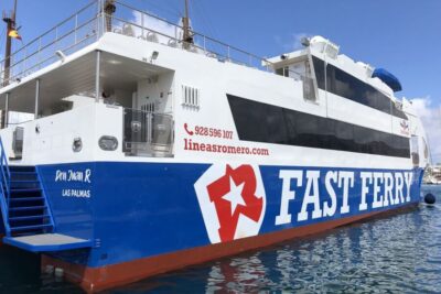 Lanzarote: Return or 1-Way Ferry to Fuerteventura with Wifi - On-board comfort: seating options, WiFi, and what matters most