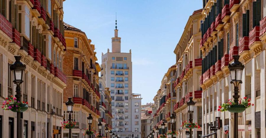 Malaga to Tangier: Exclusive Day Trip with Ferry Ticket - Getting oriented in Tangier: palaces, quick stops, and real context